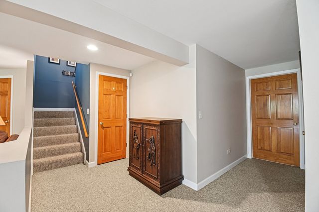 4N466 Mark Twain Street, St. Charles, IL 60175