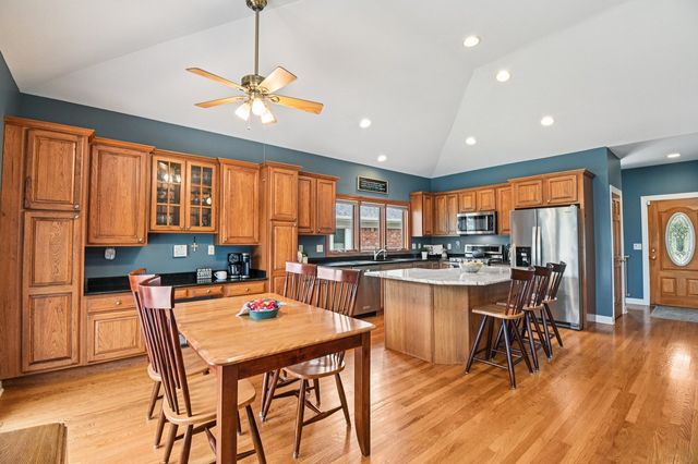 4N466 Mark Twain Street, St. Charles, IL 60175