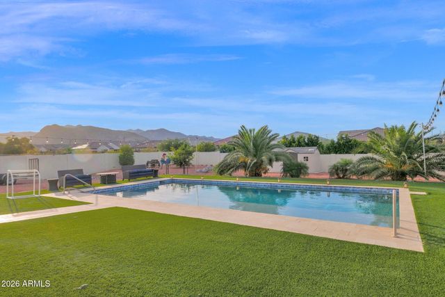 19612 W GEORGIA Avenue, Litchfield Park, AZ 85340