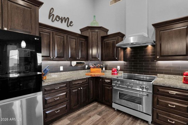 19612 W GEORGIA Avenue, Litchfield Park, AZ 85340