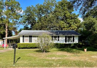 211 Massee Drive, Dothan, AL 36301