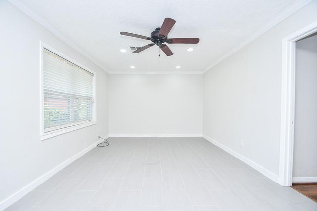 5214 De Milo Drive, Houston, TX 77092