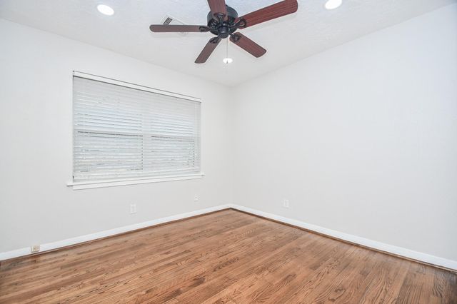 5214 De Milo Drive, Houston, TX 77092