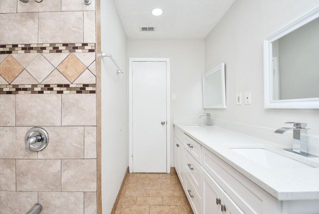 5214 De Milo Drive, Houston, TX 77092