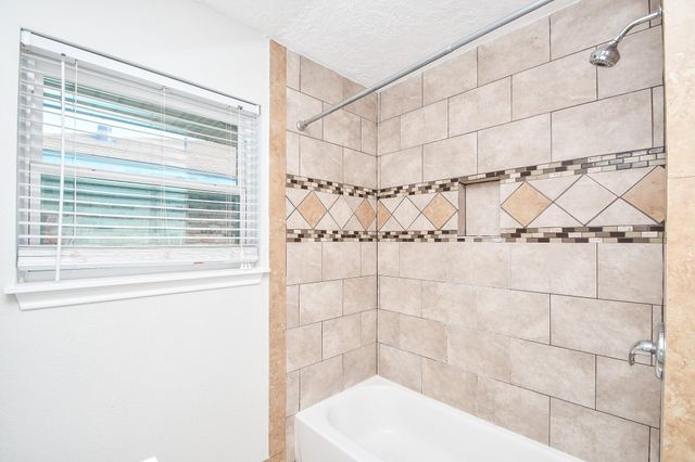 5214 De Milo Drive, Houston, TX 77092