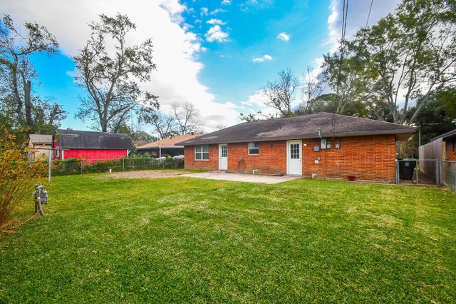 5214 De Milo Drive, Houston, TX 77092