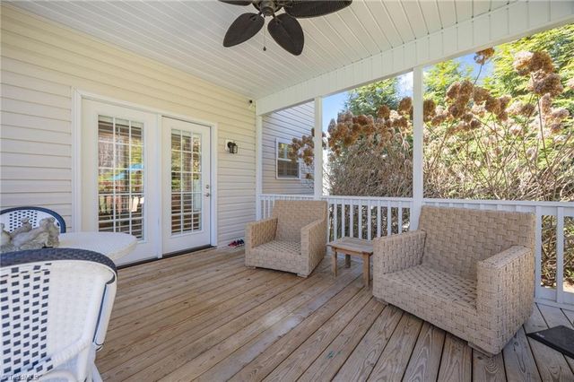 3867 Stafford Run Court, High Point, NC 27265