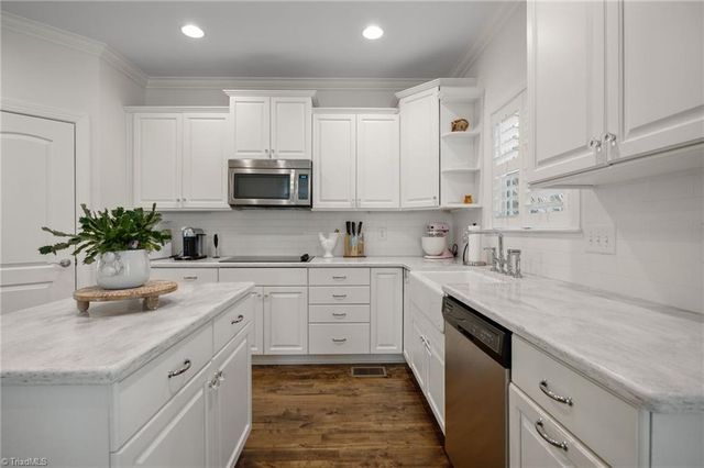 3867 Stafford Run Court, High Point, NC 27265