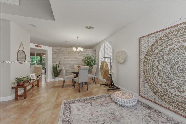 324 NW 153rd Ln, Pembroke Pines, FL 33028