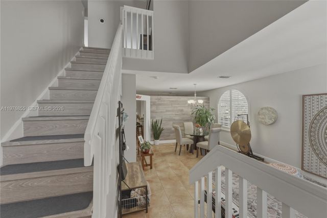 324 NW 153rd Ln, Pembroke Pines, FL 33028