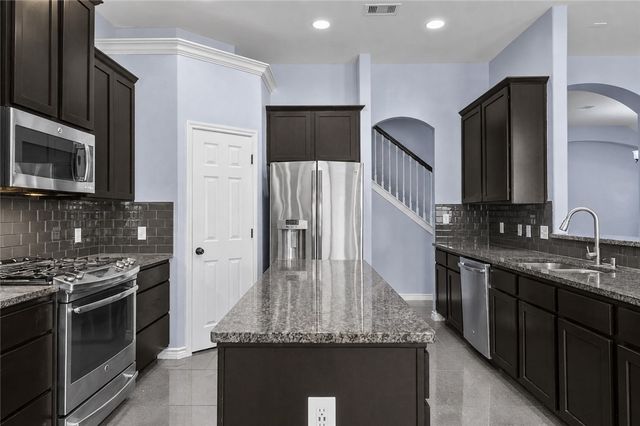 7409 Idle Hour Dr, Corpus Christi, TX 78414