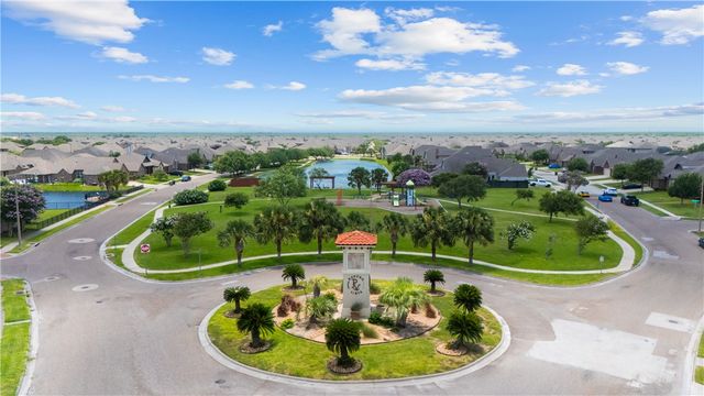 7409 Idle Hour Dr, Corpus Christi, TX 78414
