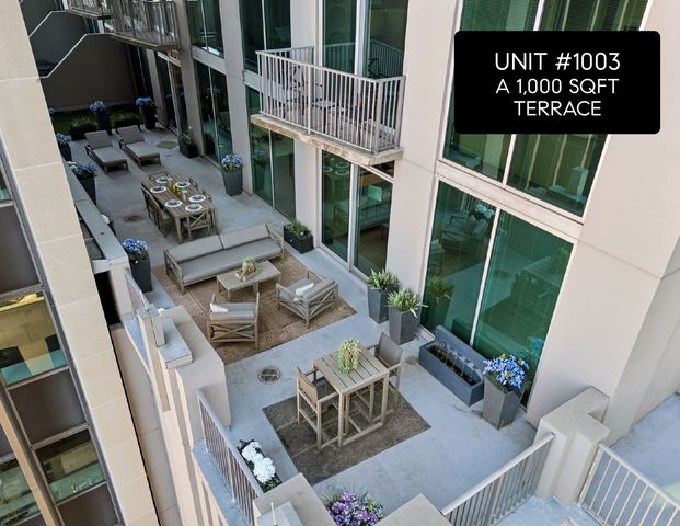 415 Church St Apt 1003, Nashville, TN 37219