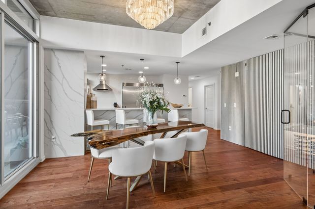 415 Church St Apt 1003, Nashville, TN 37219