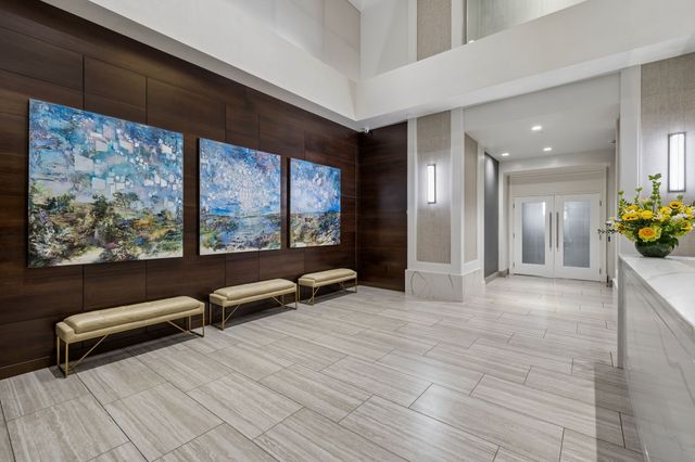 415 Church St Apt 1003, Nashville, TN 37219