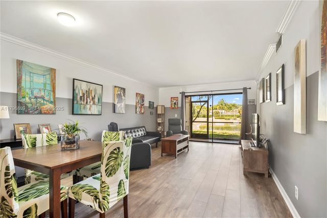 22053 Palms Way 106, Boca Raton, FL 33433