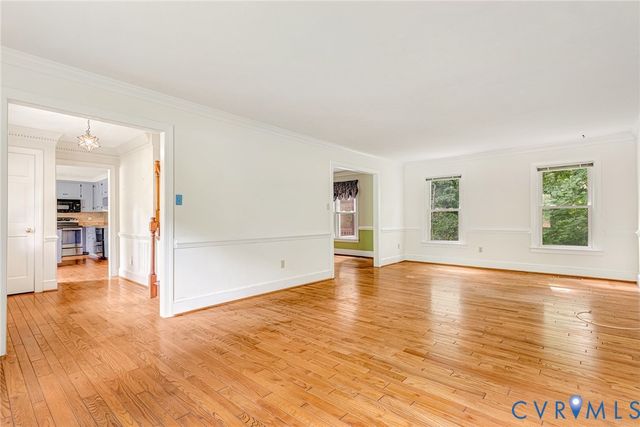 11048 Sugarloaf Dr, Mechanicsville, VA 23116