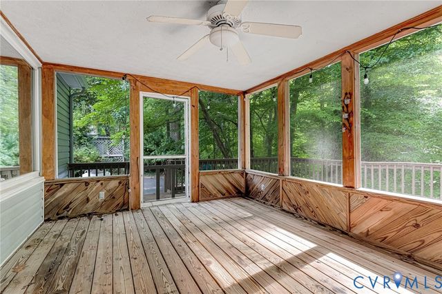 11048 Sugarloaf Dr, Mechanicsville, VA 23116