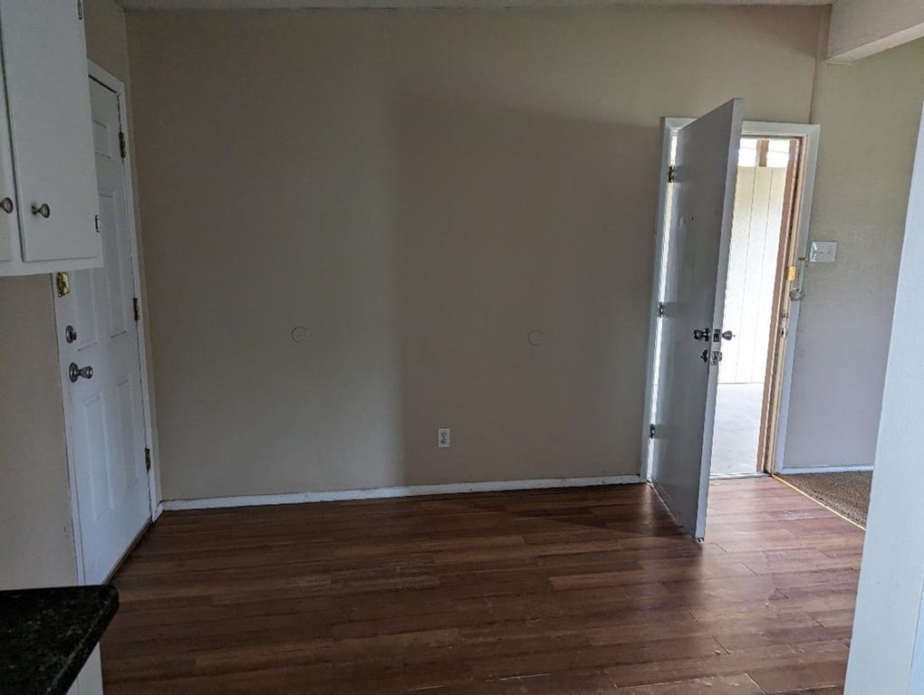 Image 4 of property listing at 2723 Notre Dame Avenue, San Angelo, TX 76904