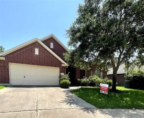 23907 Hackberry Creek Drive, Katy, TX 77494
