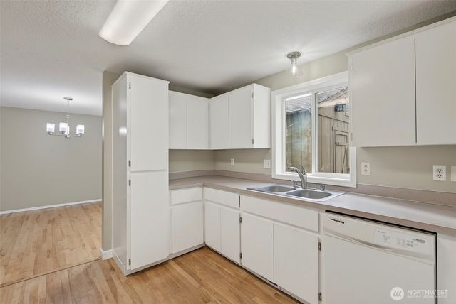 719 NW 21st Avenue, Battle Ground, WA 98604