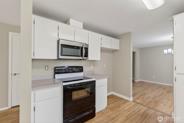 719 NW 21st Avenue, Battle Ground, WA 98604