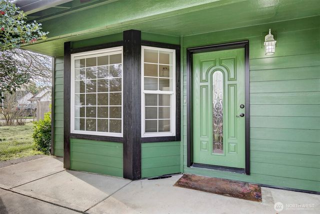 719 NW 21st Avenue, Battle Ground, WA 98604