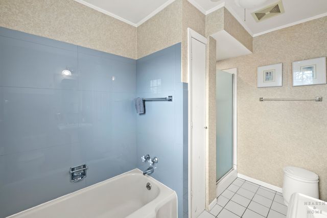 400 W Milburn Avenue, Mount Prospect, IL 60056