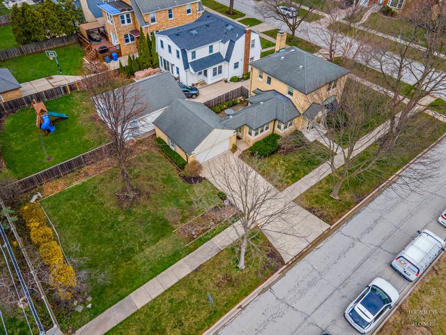 400 W Milburn Avenue, Mount Prospect, IL 60056