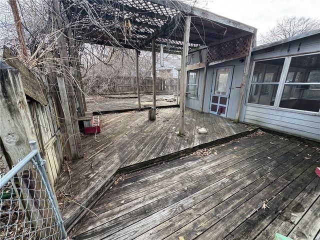 10600 E 19th Terrace, Independence, MO 64052