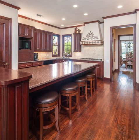 810 Quail Rise, Fairview, TX 75069