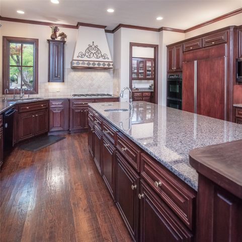 810 Quail Rise, Fairview, TX 75069