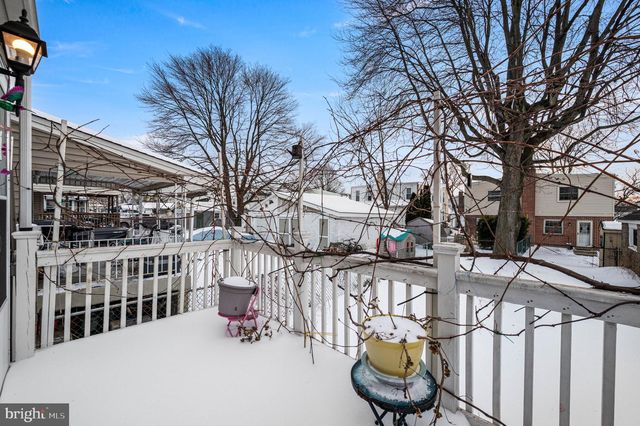 102 RAMBLER RD, Glenolden, PA 19036