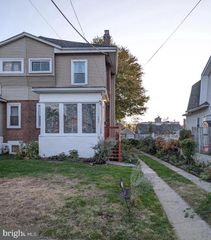 102 RAMBLER RD, Glenolden, PA 19036