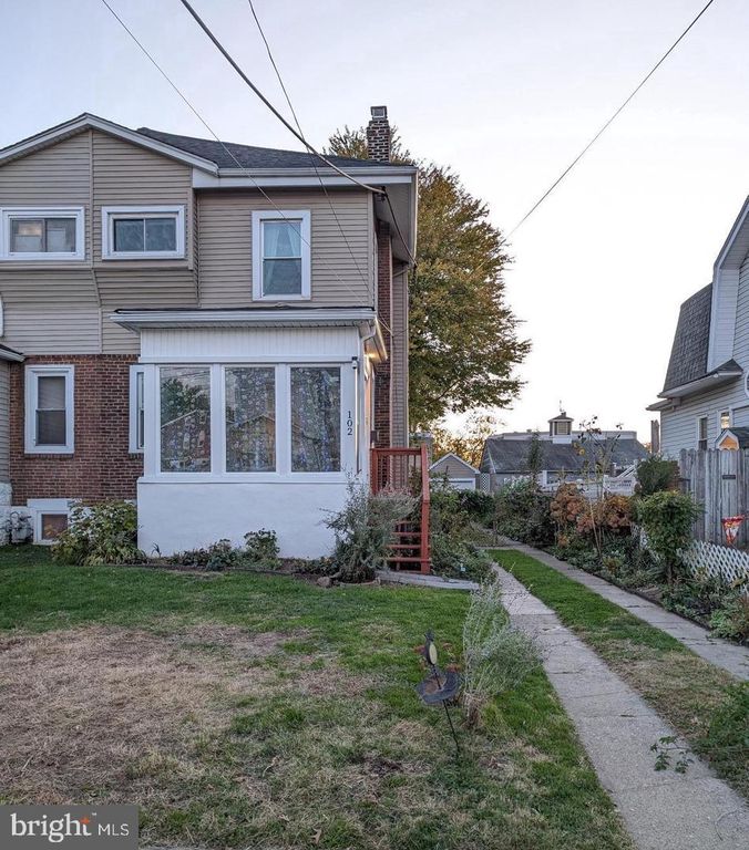 102 RAMBLER RD, Glenolden, PA 19036