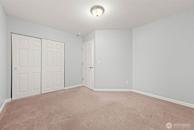 5408 Park Place Loop SE, Lacey, WA 98503