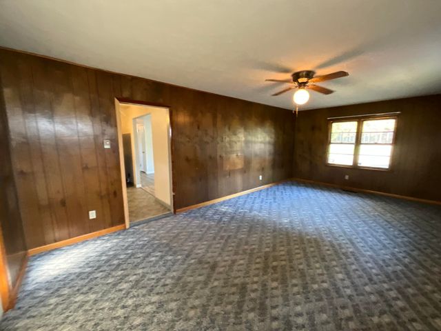 200 Pulaski Street, Somerset, KY 42501