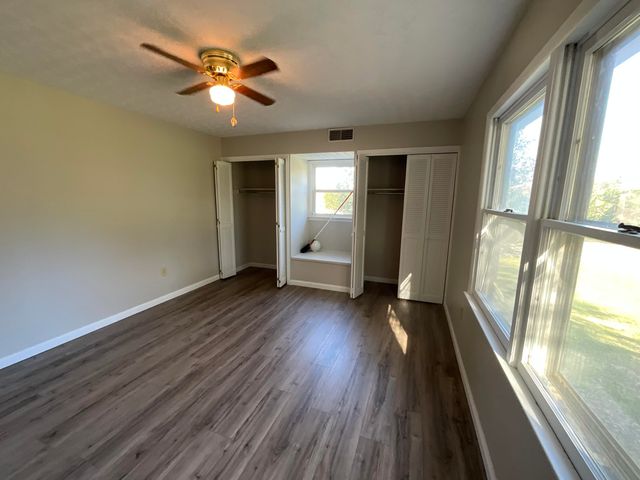 200 Pulaski Street, Somerset, KY 42501