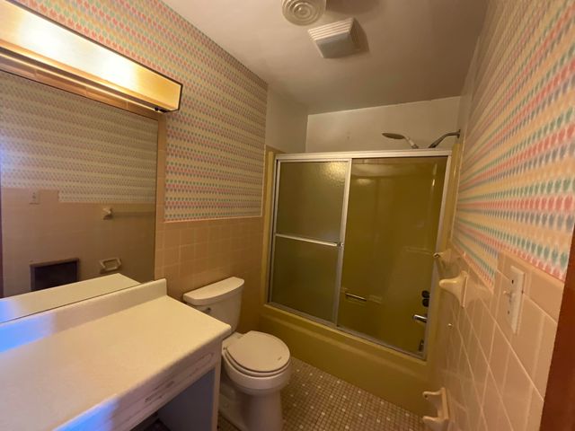 200 Pulaski Street, Somerset, KY 42501