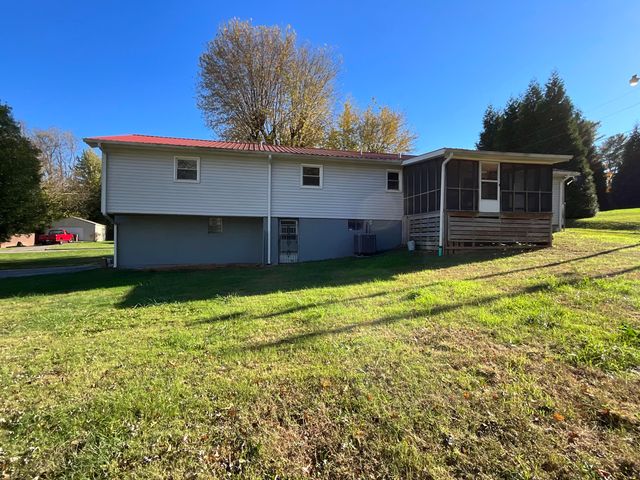 200 Pulaski Street, Somerset, KY 42501