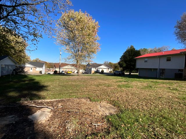 200 Pulaski Street, Somerset, KY 42501