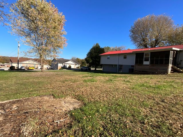 200 Pulaski Street, Somerset, KY 42501