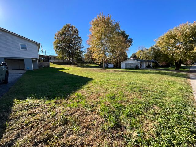 200 Pulaski Street, Somerset, KY 42501