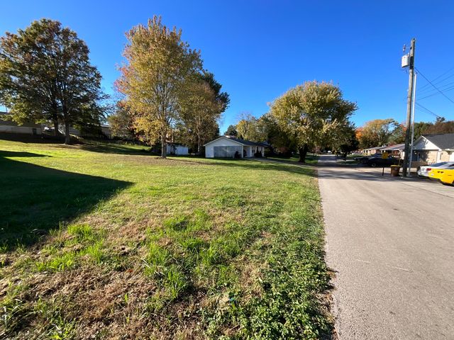 200 Pulaski Street, Somerset, KY 42501