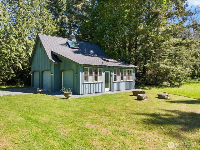 5513 Homestead Lane, Anacortes, WA 98221
