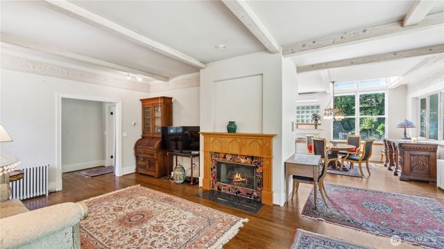 5513 Homestead Lane, Anacortes, WA 98221