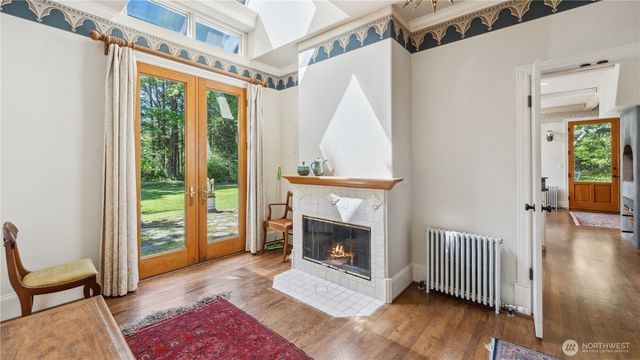 5513 Homestead Lane, Anacortes, WA 98221