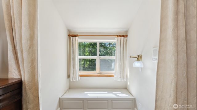 5513 Homestead Lane, Anacortes, WA 98221