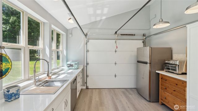 5513 Homestead Lane, Anacortes, WA 98221