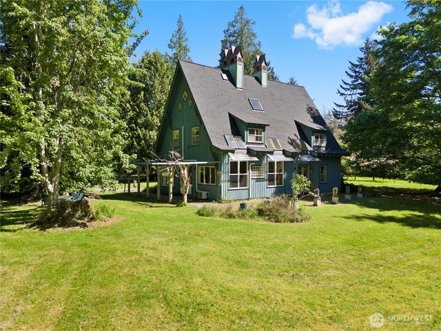 5513 Homestead Lane, Anacortes, WA 98221